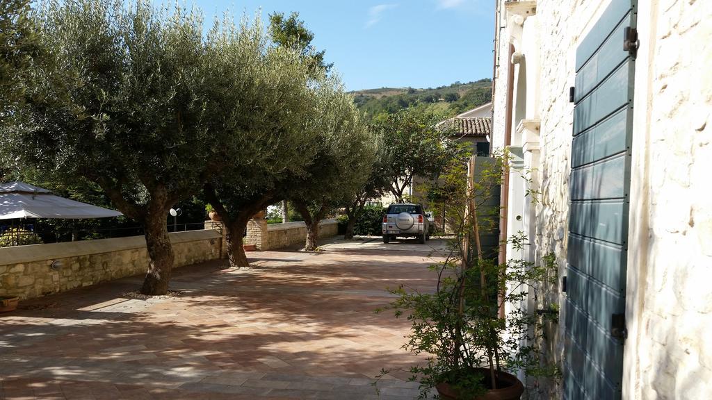 Appartamento La Panoramica Avenale Esterno foto